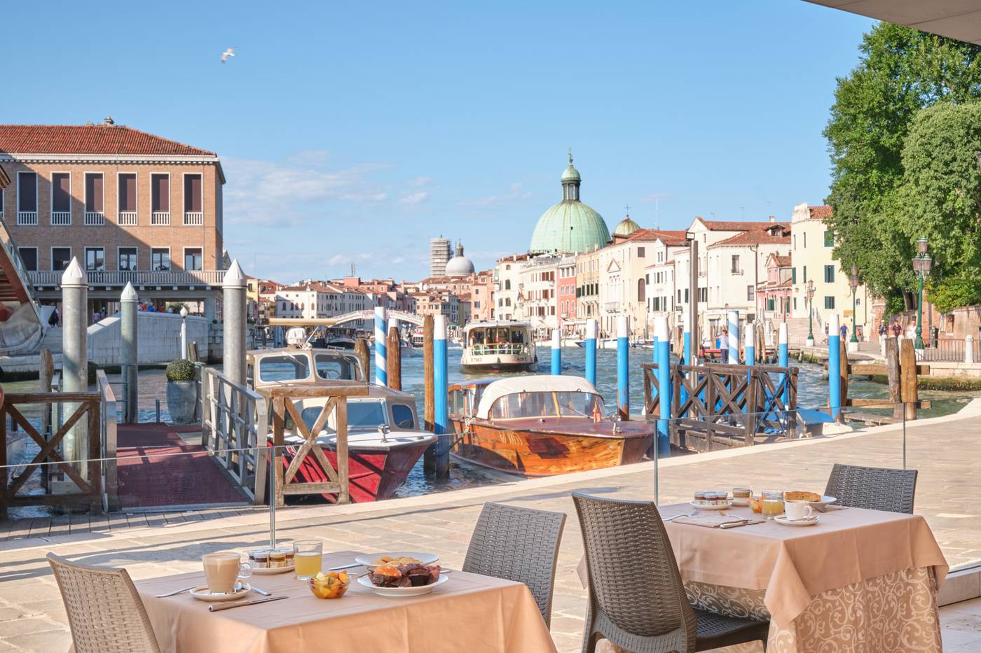 Santa-Chiara---Residenza-Parisi-Restaurant-1