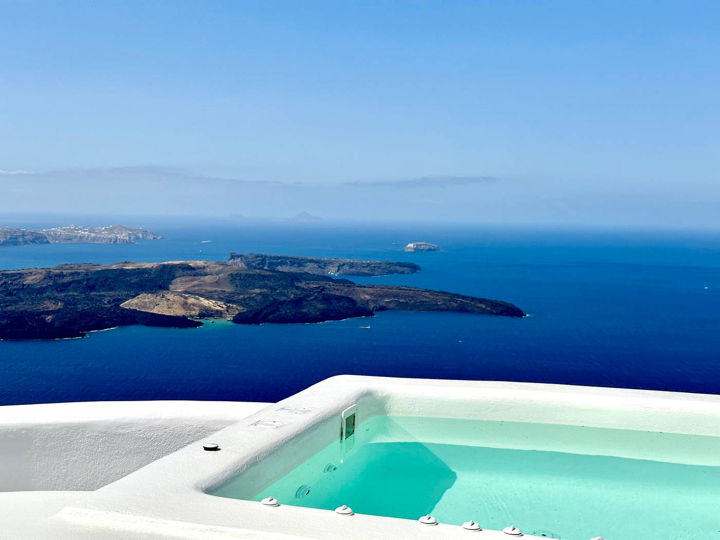 Eteoro Suites-Greece-Santorini-General view-1