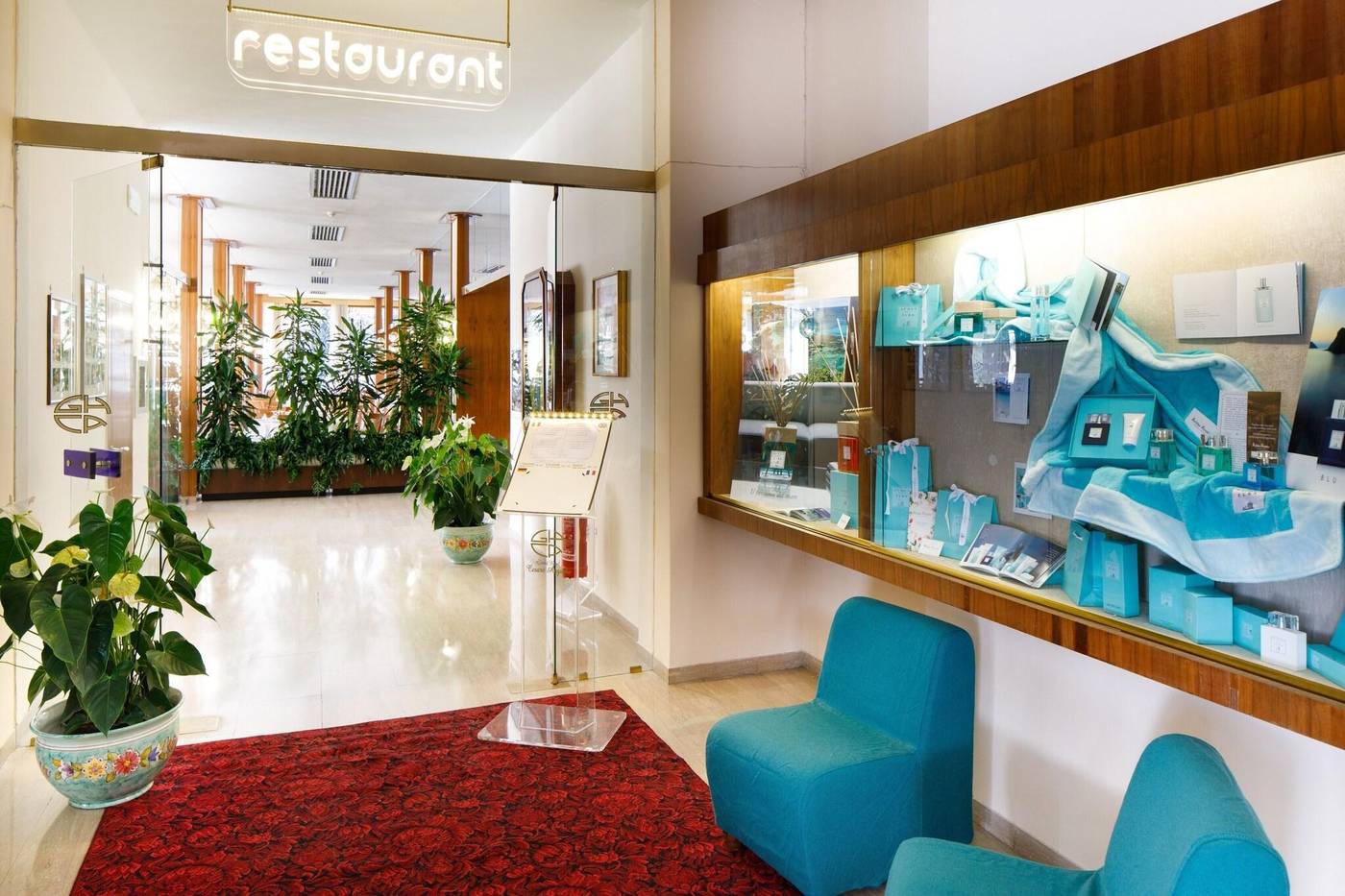 Grand-Hotel-Cesare-Augusto-Lobby-47