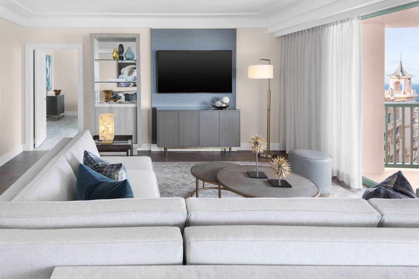 The-Royal-at-Atlantis-Room-31