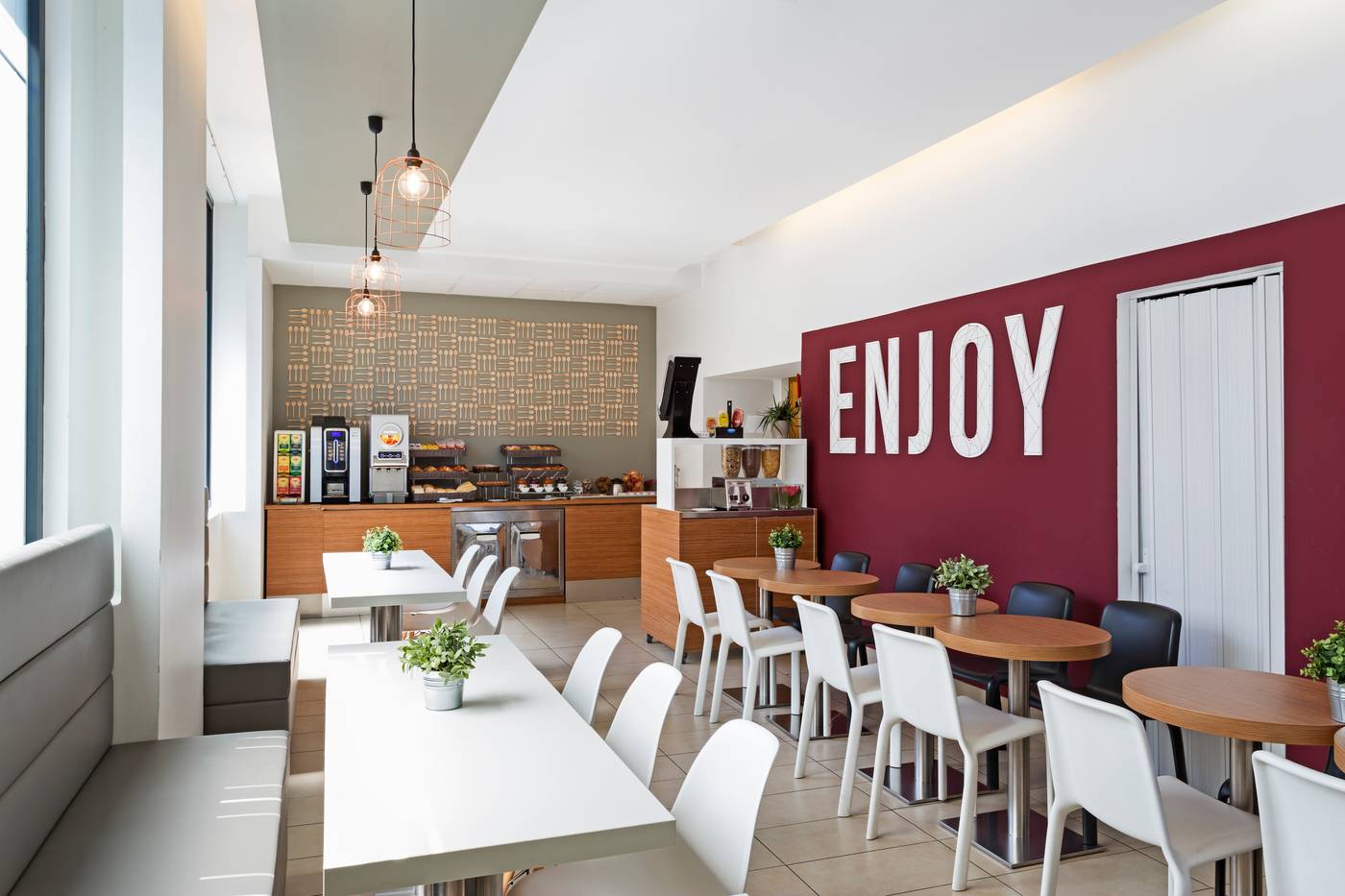 B-B-Hotel-Firenze-Novoli-Restaurant-15