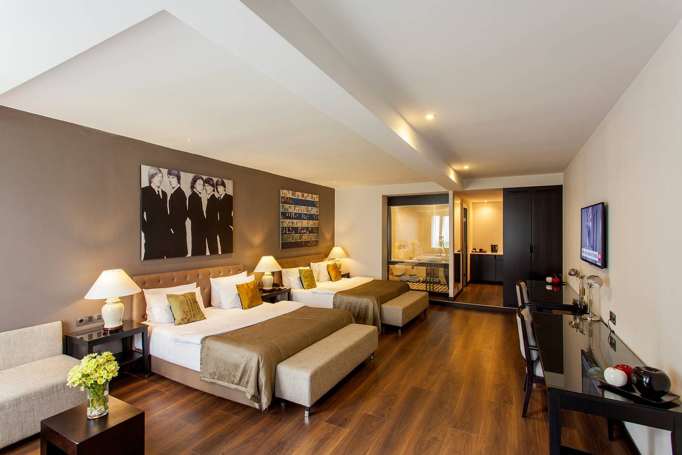 Quentin-Boutique-Hotel-Room-11