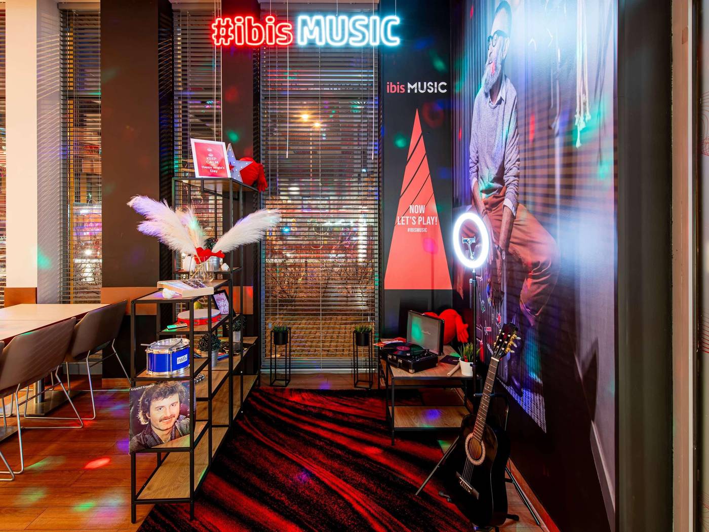 Ibis-Krakow-Stare-Miasto-Restaurant-10