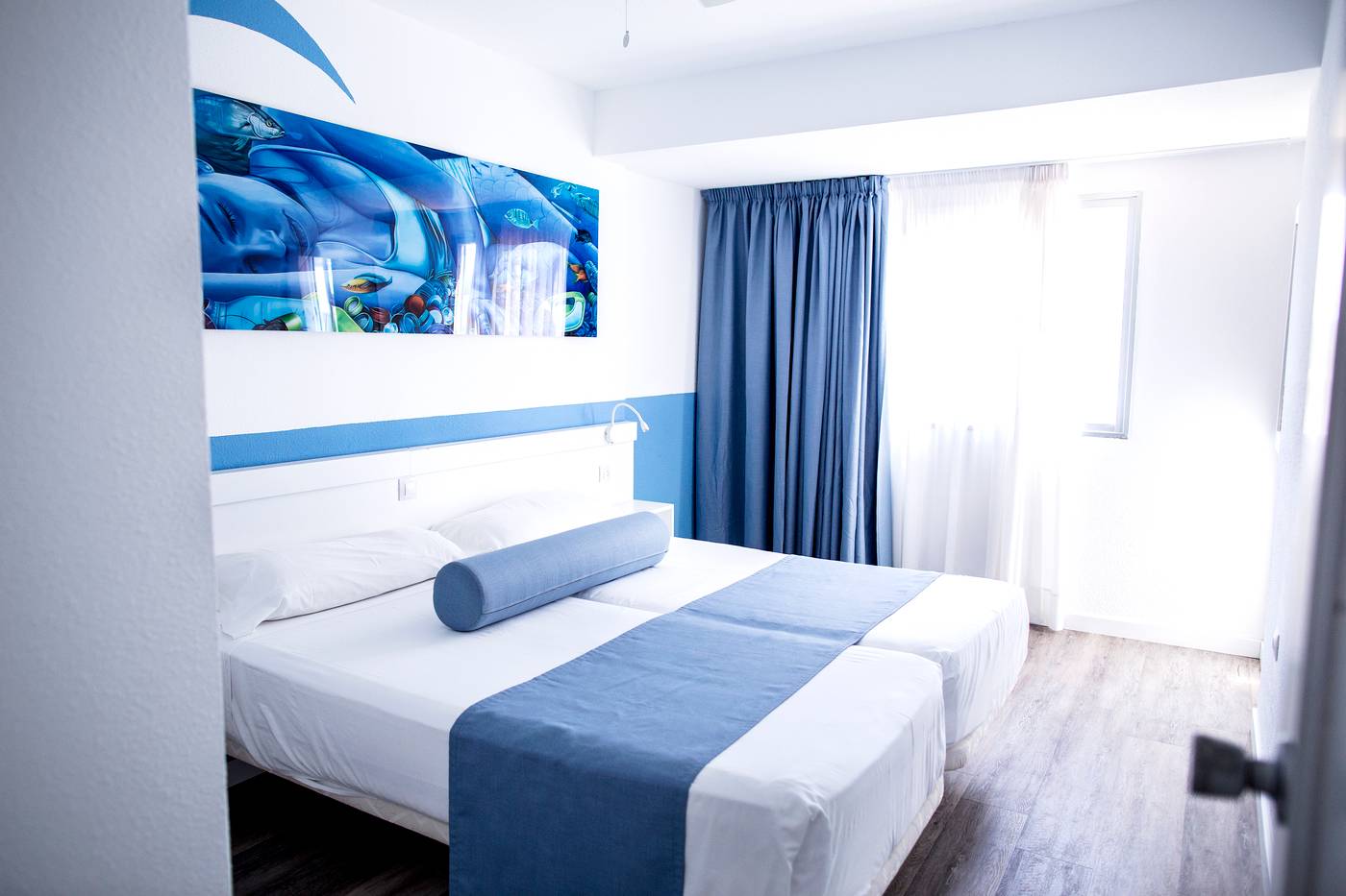 Surfing-Colors-Corralejo-Room-25