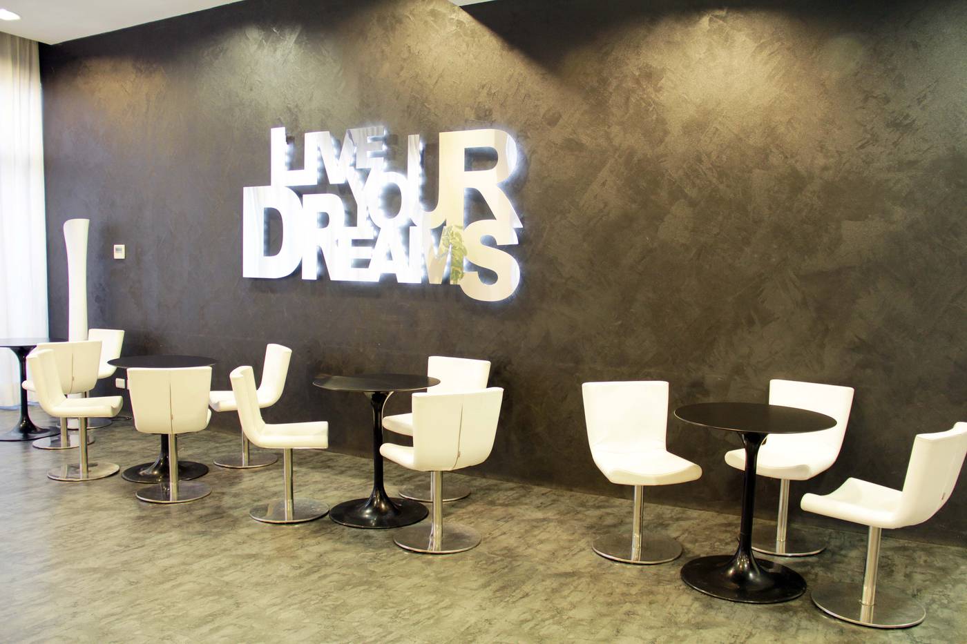 iH-Hotels-Milano-Lorenteggio-Bar-15