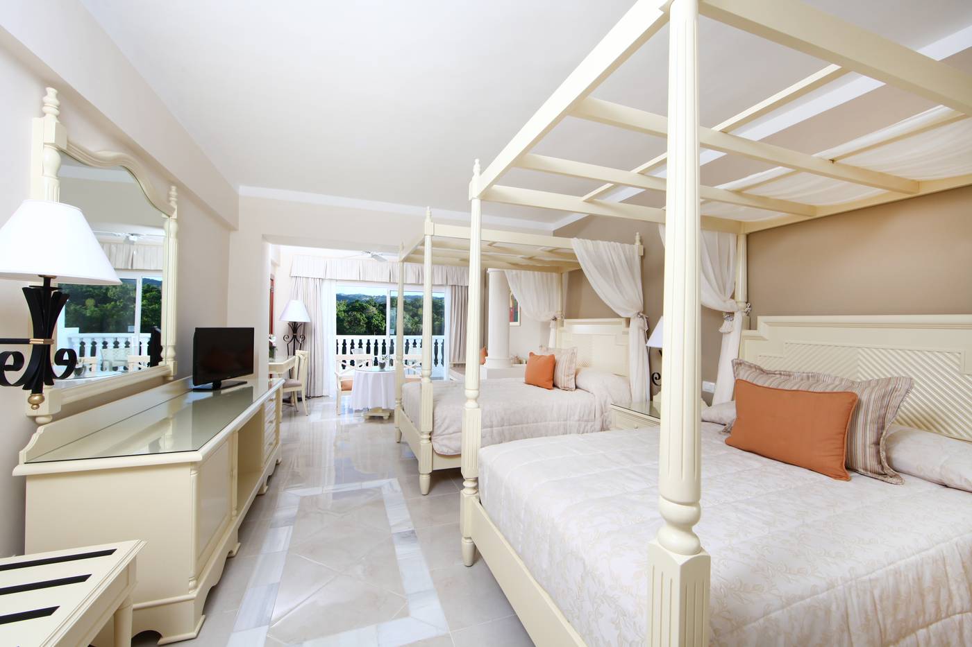 Luxury-Bahia-Principe-Runaway-Bay-All-Inclusive-Adults-Only-Room-29