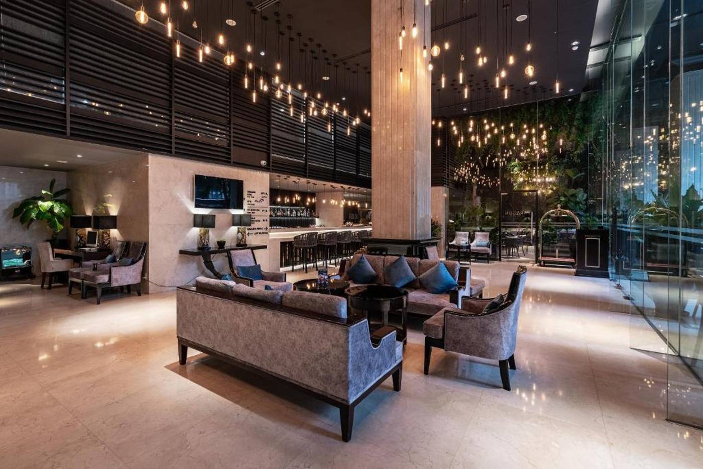 Paragon Saigon Hotel-Vietnam-HO CHI MINH CITY-Lobby-5