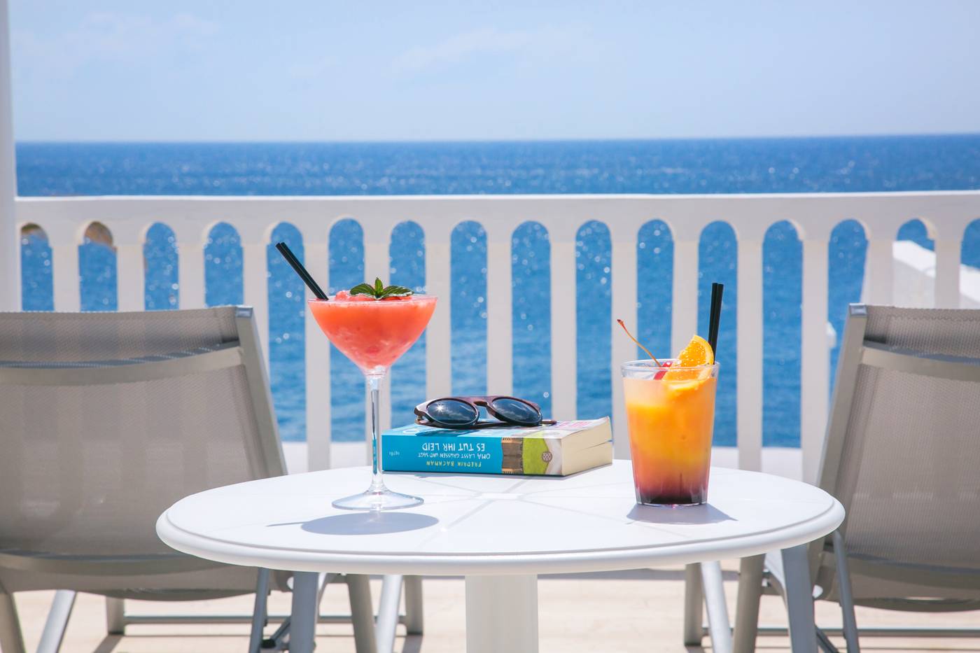 Sunshine-Greece-SANTORINI-General view-4