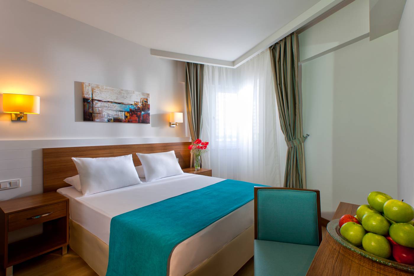 Grand-Park-Lara-Room-16