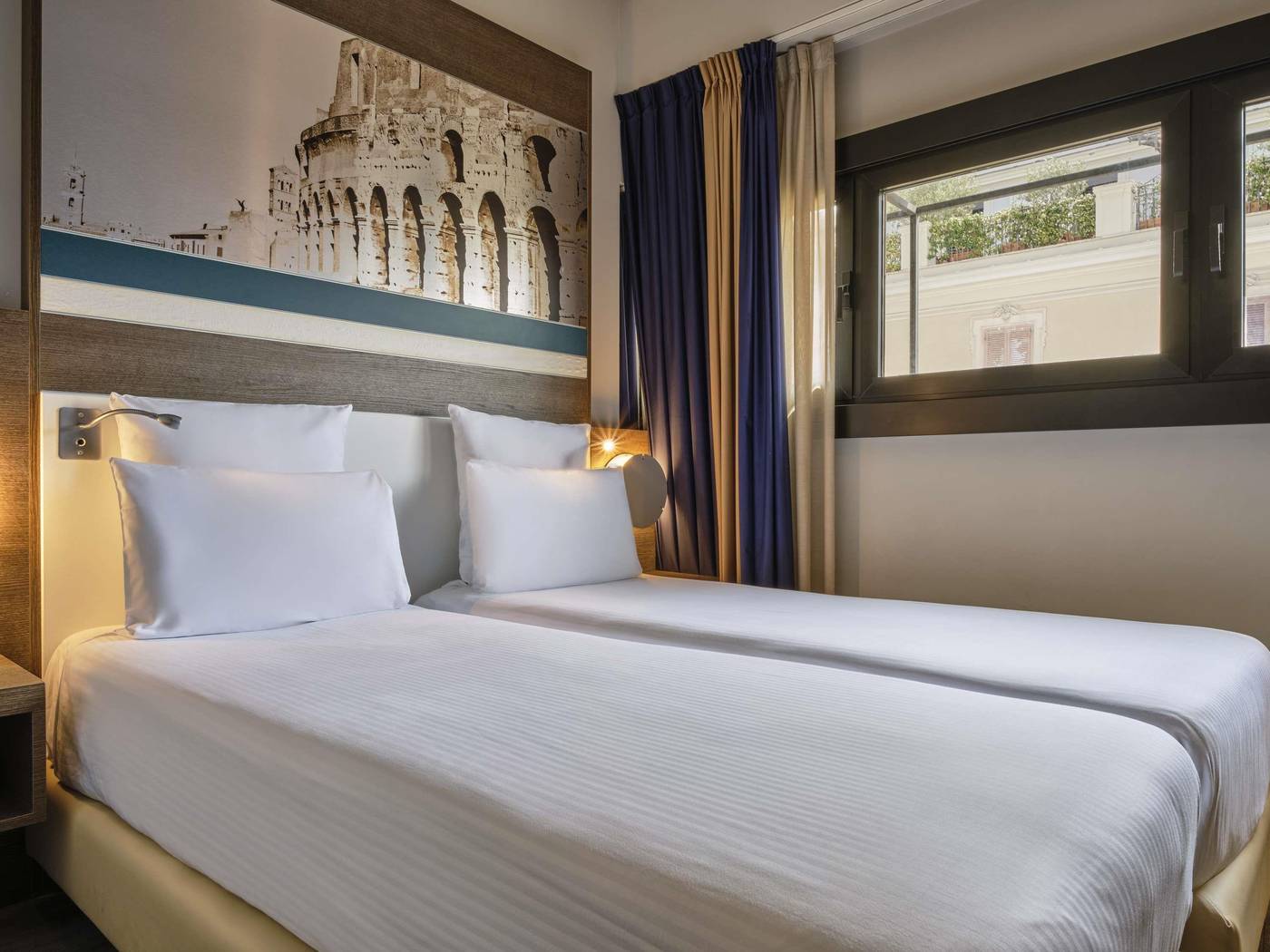 Mercure-Roma-Centro-Colosseo-Room-6