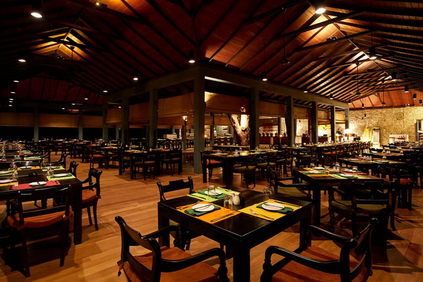 Hotel-Sigiriya-Restaurant-12