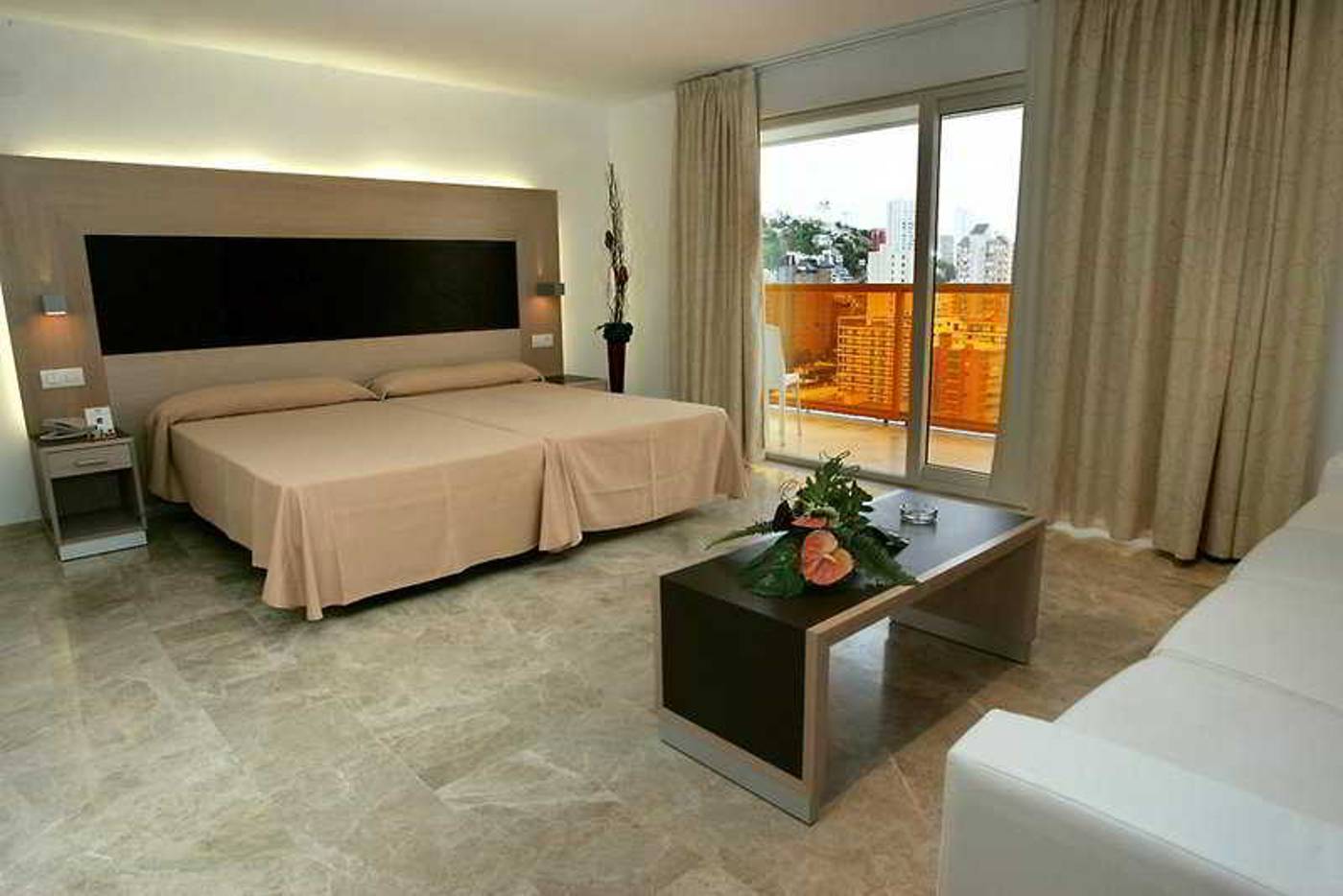 Dynastic-Hotel-Room-19