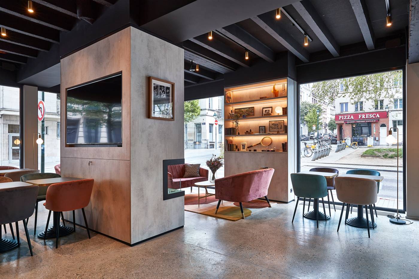 The-Scott-Hotel-Lobby-8