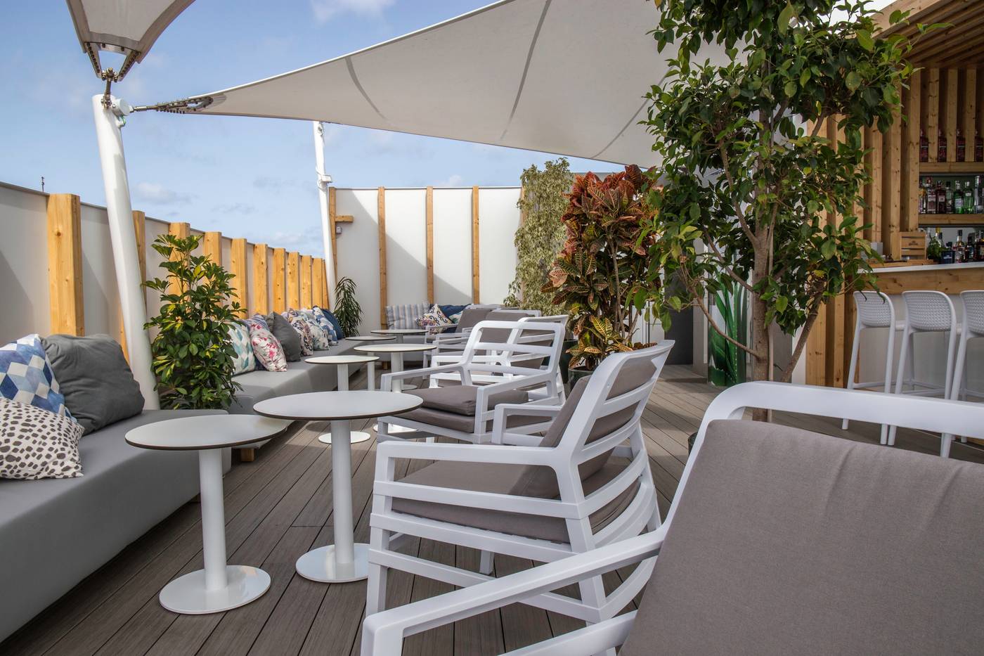 Hotel-Aloe-Canteras-Bar-9