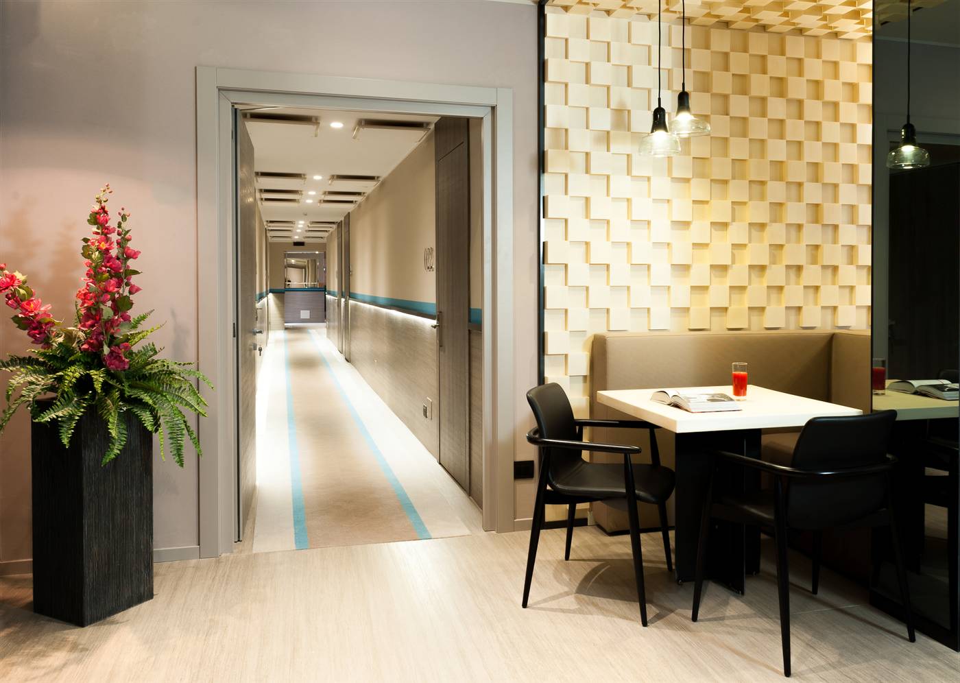 Lombardia-Milano-Lobby-20