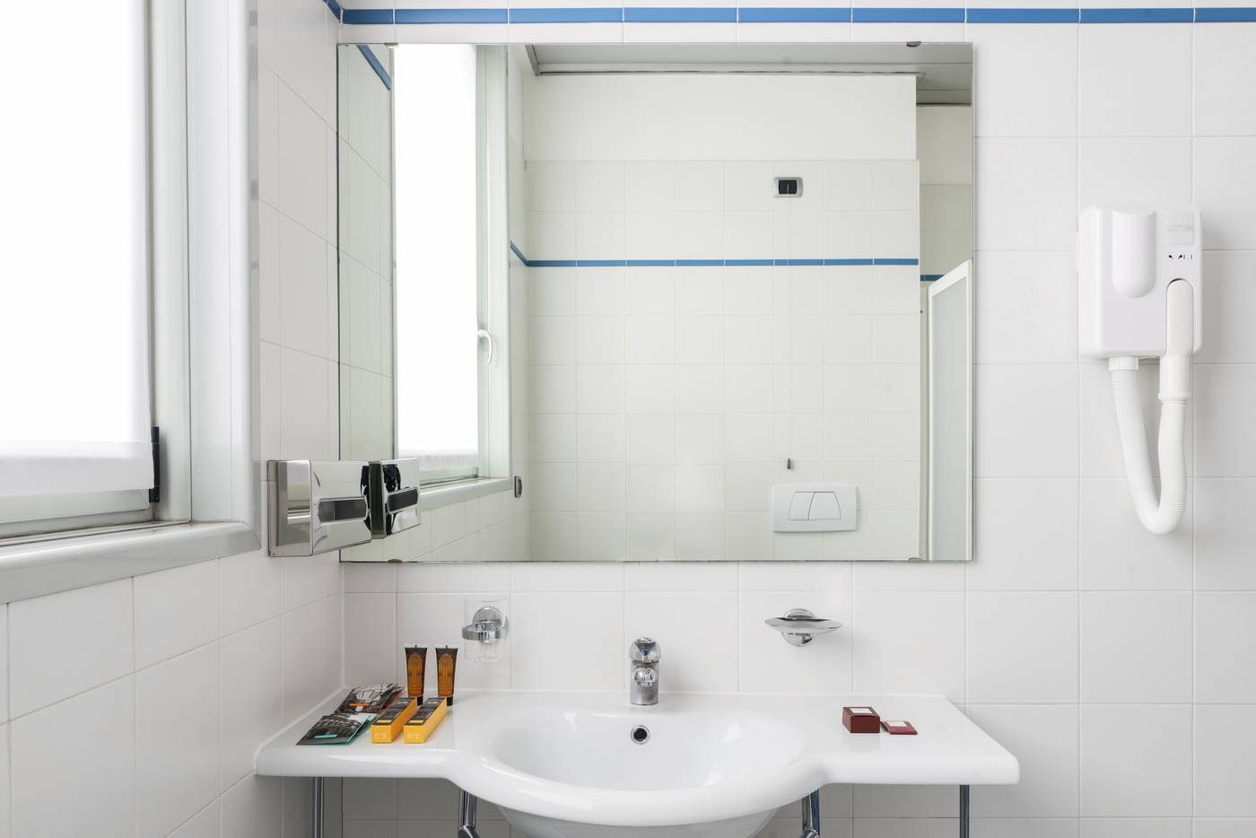 B-B-Hotel-Milano-La-Spezia-Room-23