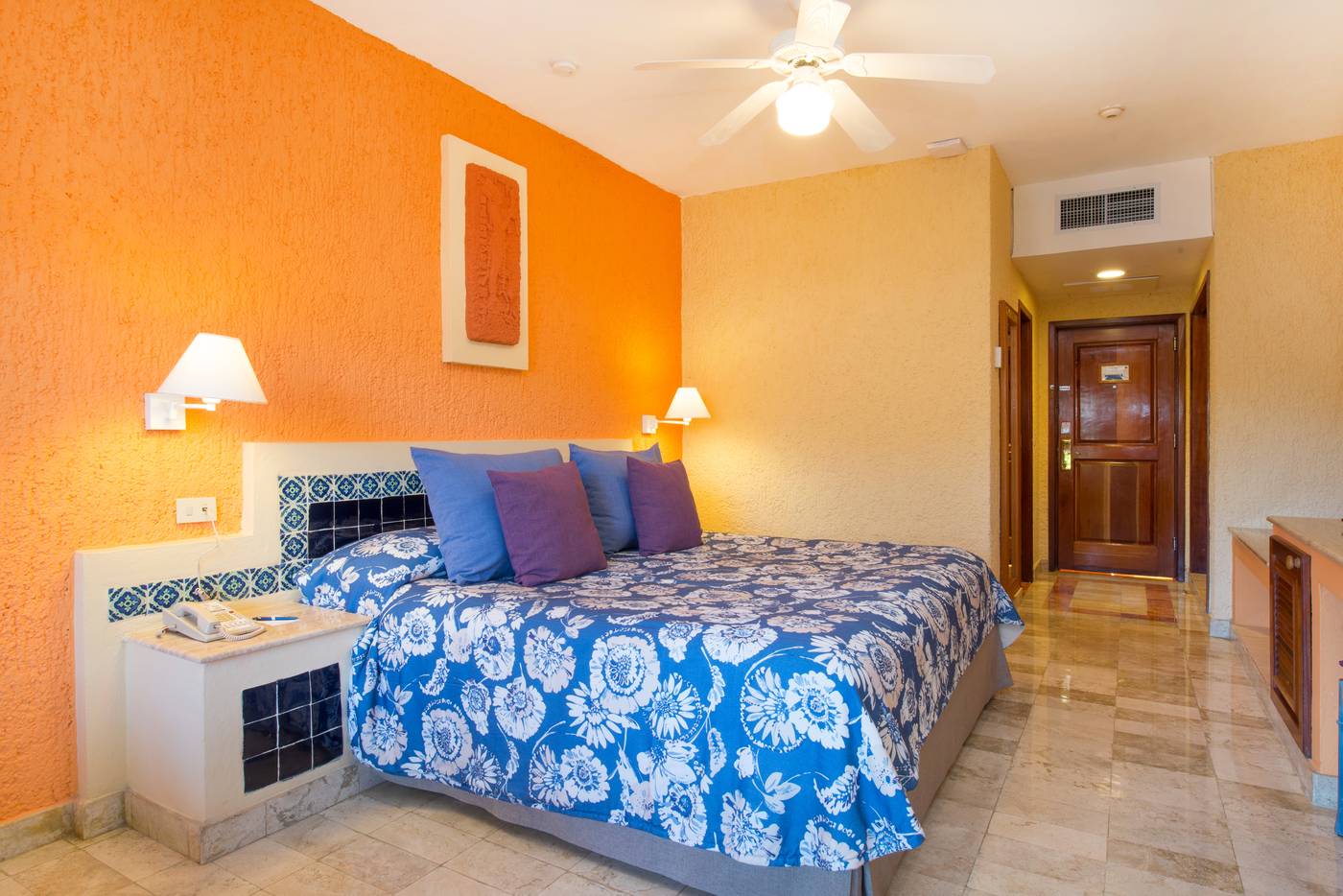 Iberostar-Waves-Tucan-Room-26
