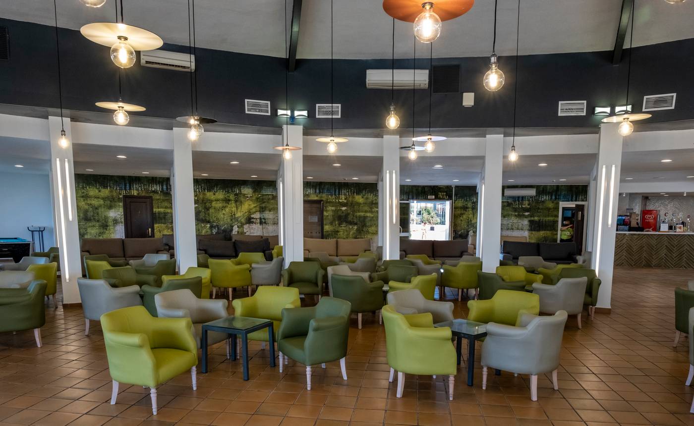 Carabela-Beach---Golf-Hotel-Bar-53