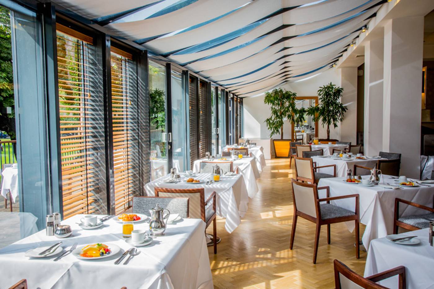 Herbert-Park-Hotel-Restaurant-38