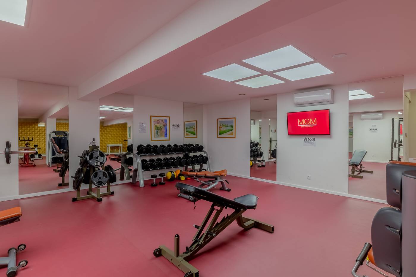 Grand-Muthu-Oura-View-Beach-Club-Sports-and-Entertainment-63