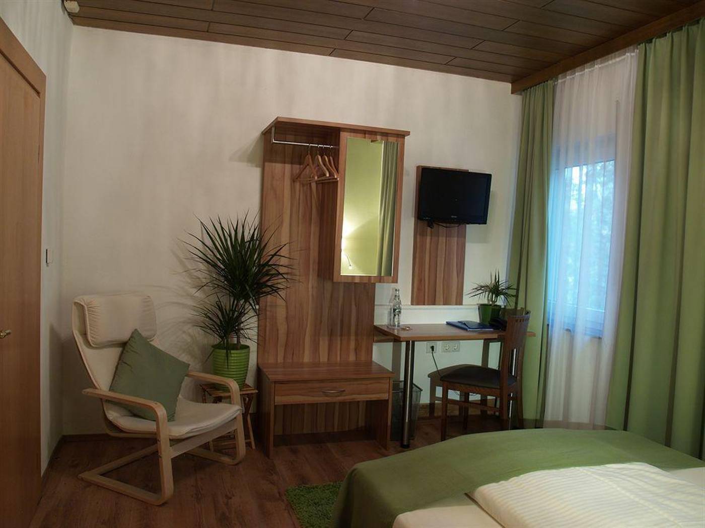 Smart-Inn-Germany-ERLANGEN -General view-6