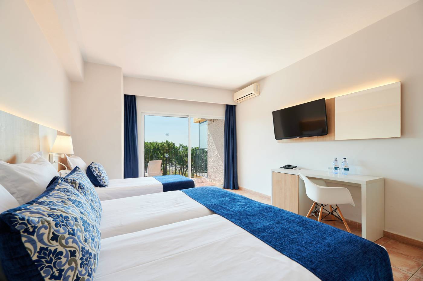 Alua-Sun-Marbella-Park-Room-29
