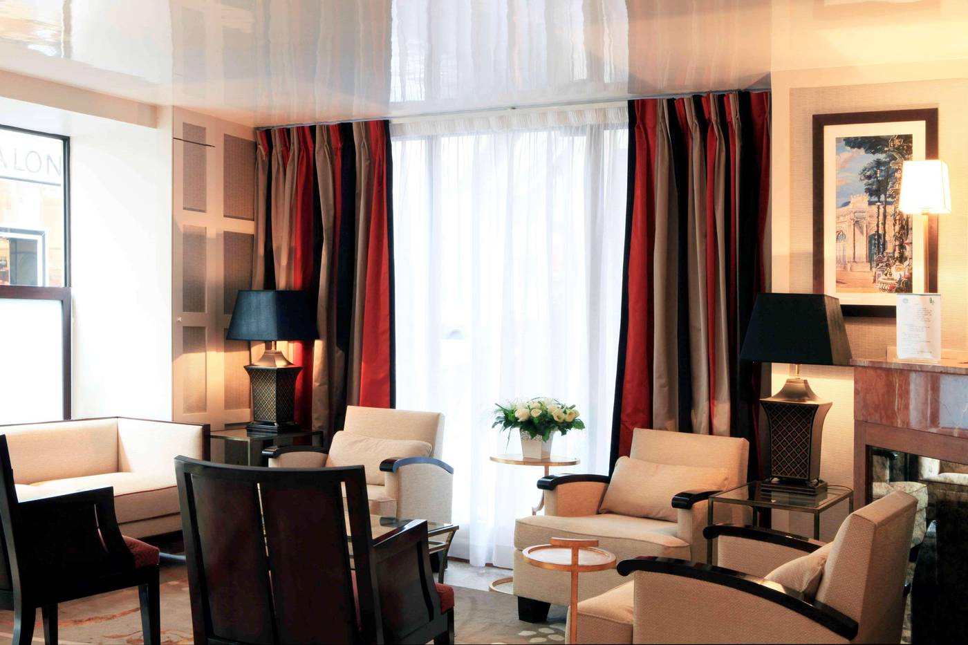 Folkestone-Opera-Lobby-9