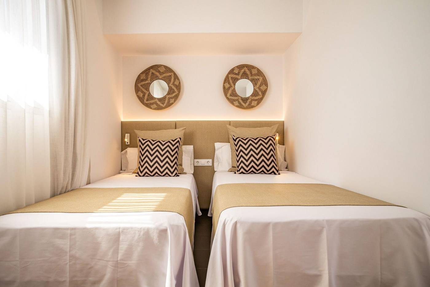 Migjorn-Ibiza-Suites-and-Spa--Room-43