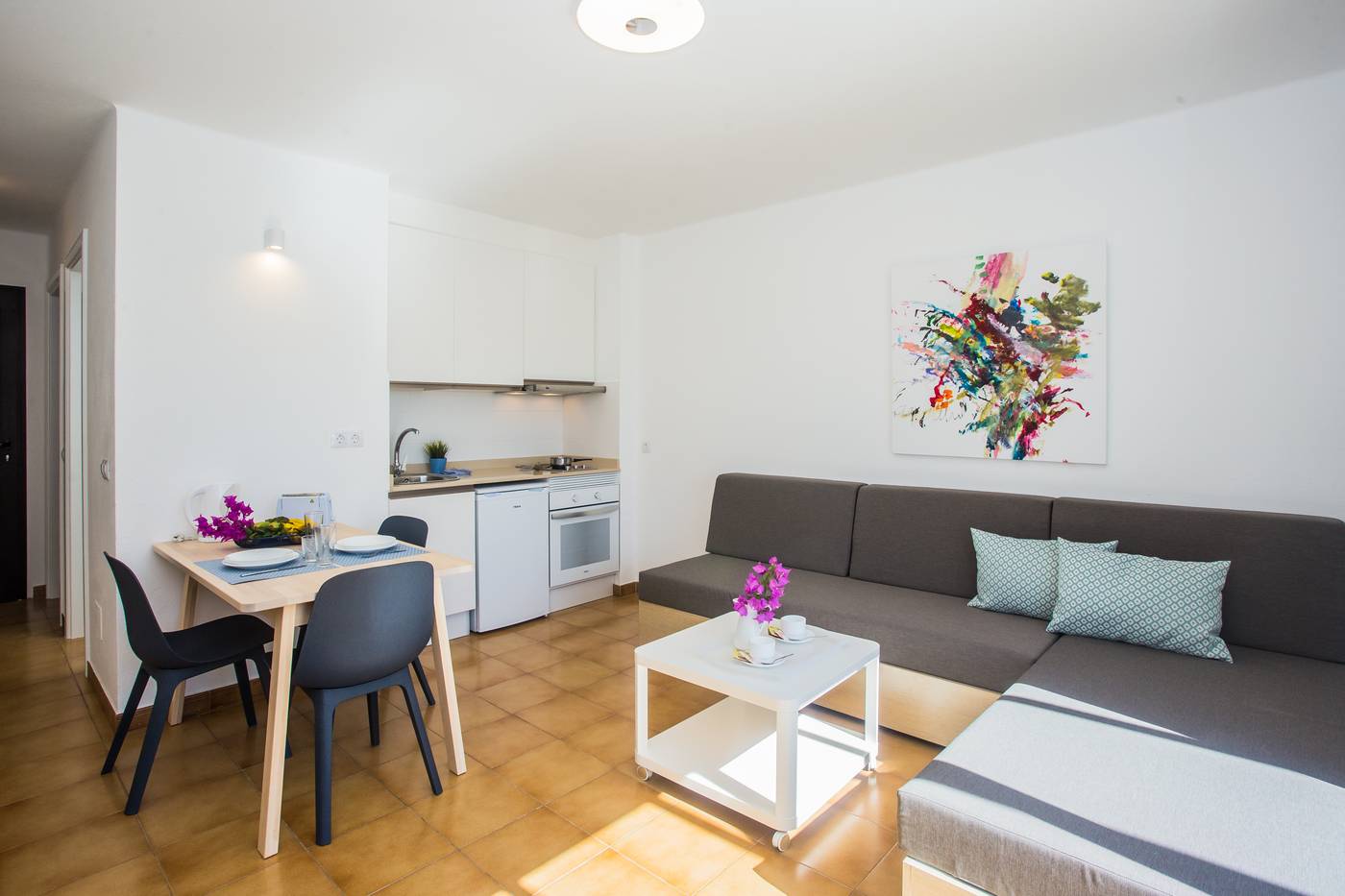 Los-Tulipanes-Room-21