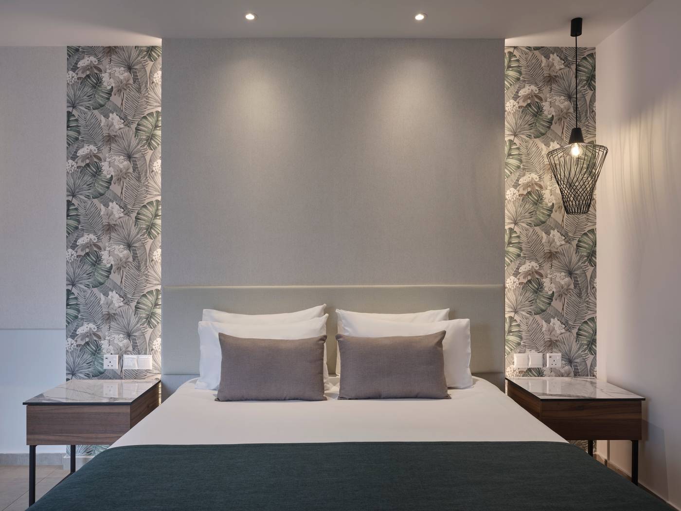 Panas-Holiday-Village-Room-28