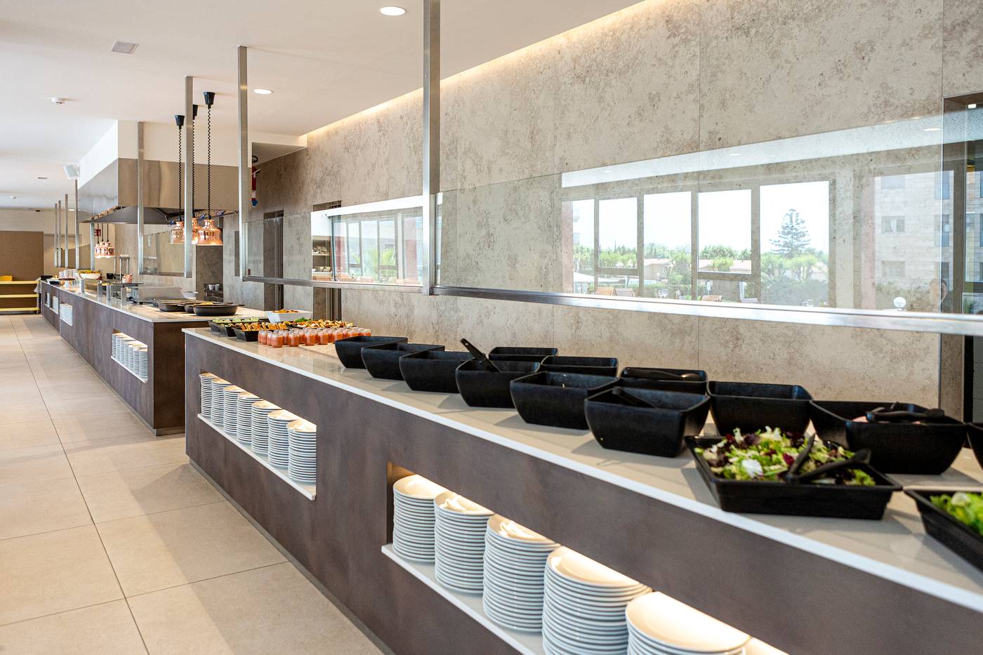 Medplaya-Santa-Monica-Restaurant-26