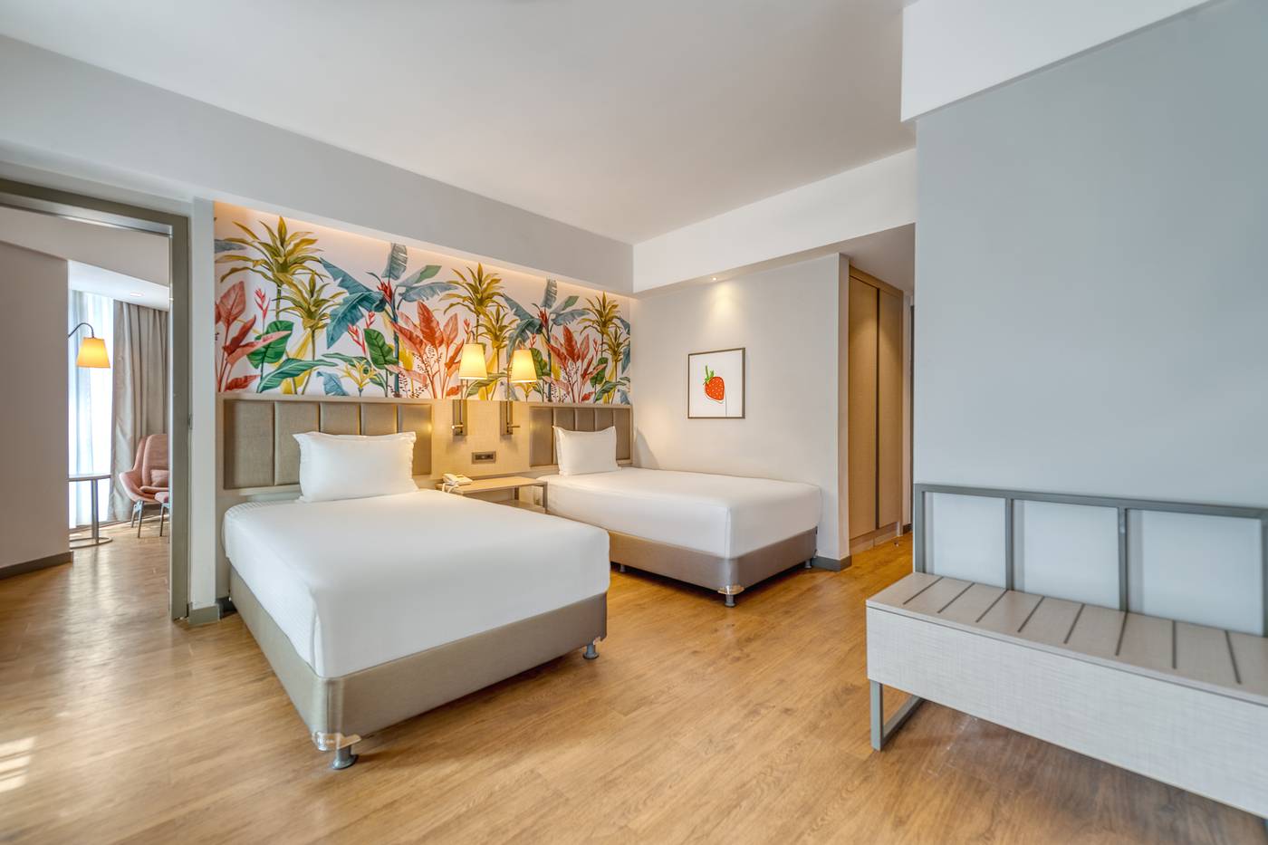 Club-Mega-Saray-Room-44