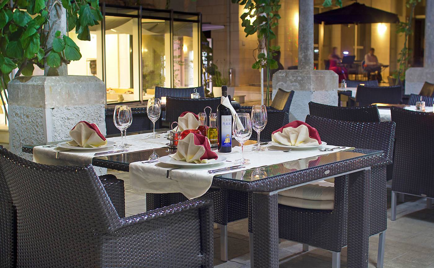 Grand-Hotel-Park-Restaurant-11