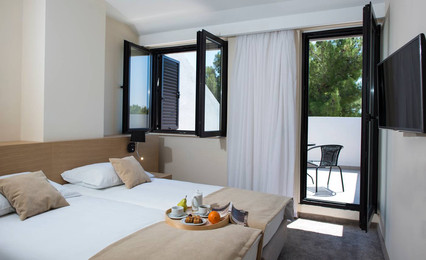 Aminess-Liburna-Hotel-Room-31