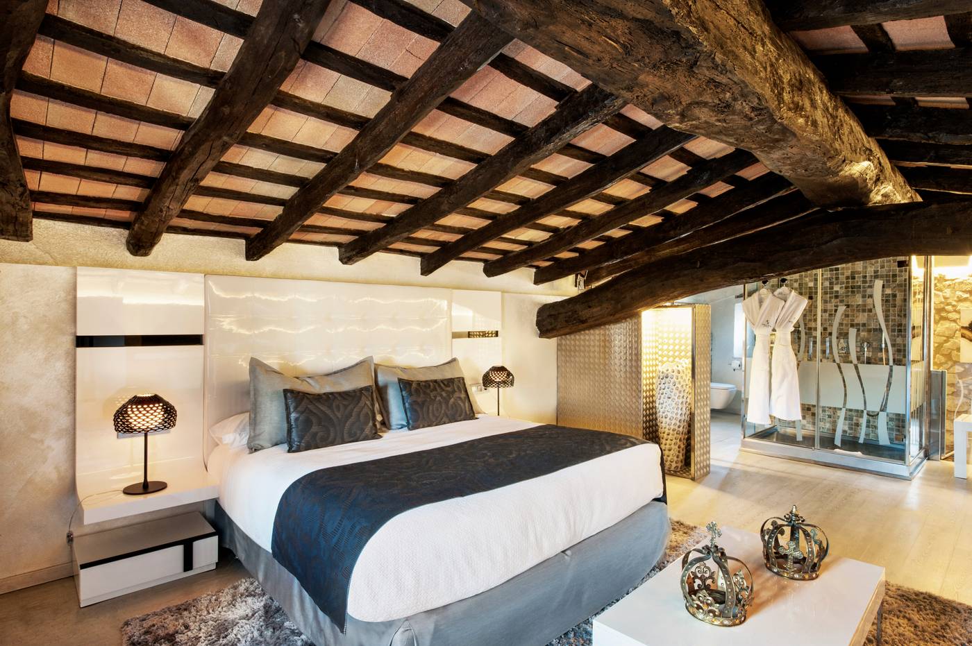 Mas-Tapiolas-Room-28