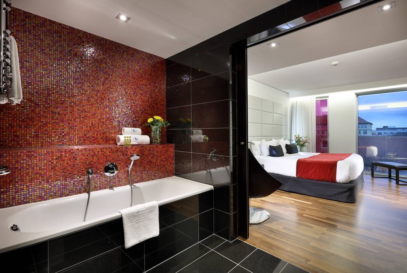 Eurostars-Grand-Central-Room-36