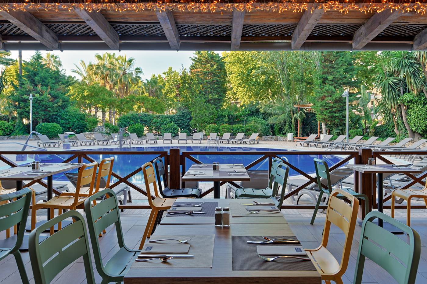 H10-Vintage-Salou---Adults-Only--16---Bar-21