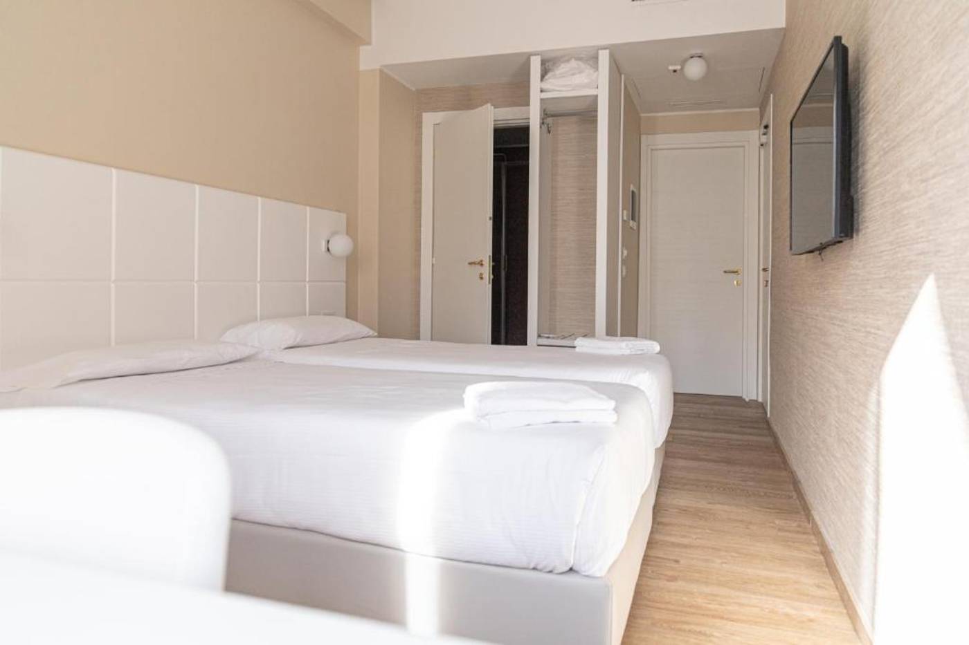 Boston Hotel-Italy-BARI-Room-3