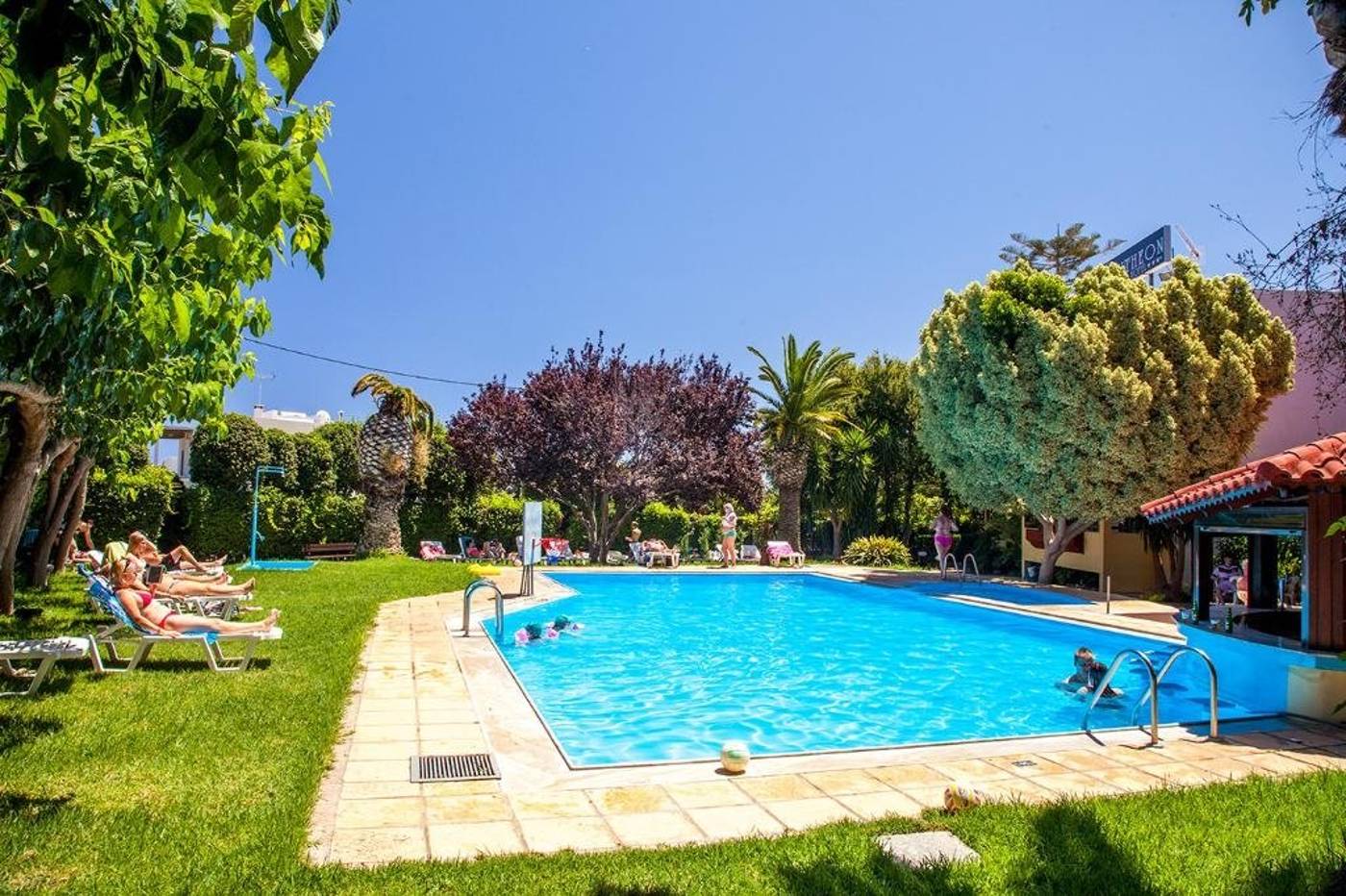 Pantheon---Crete-Pool-1