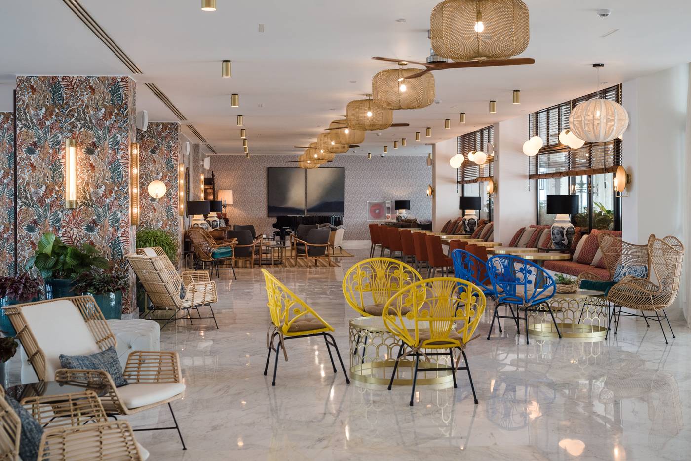 Hotel-Fariones-Lobby-55