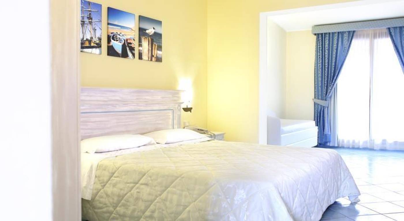 Sa Pedra-Italy-Murta Maria-Room-6