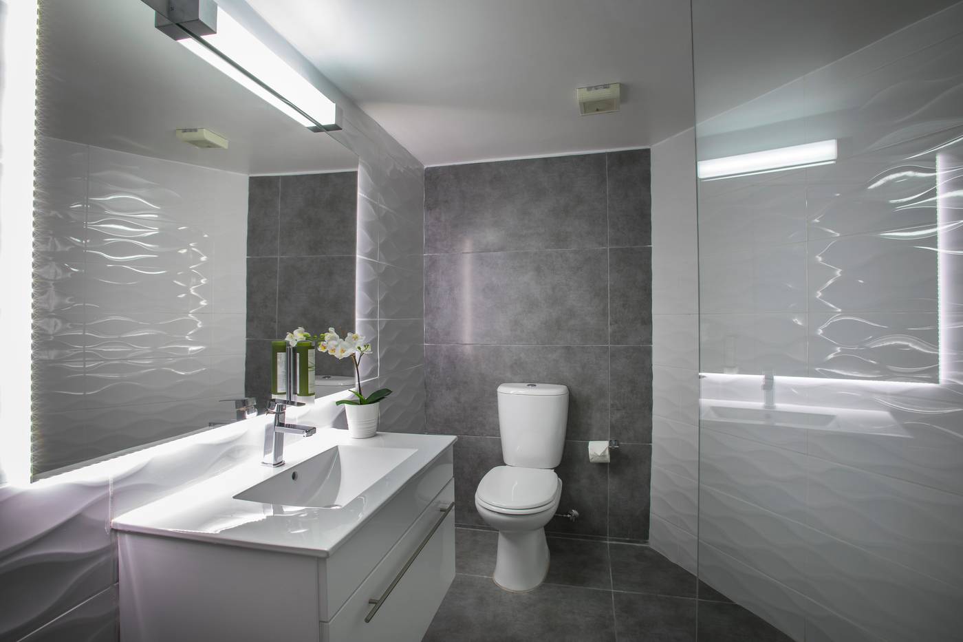 Blazer-Residence-Room-29