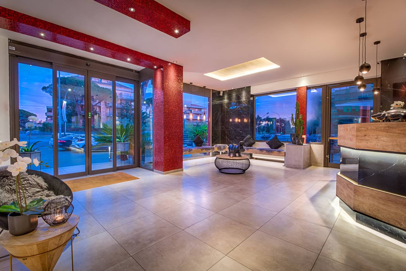 Raganelli-Hotel-Lobby-10