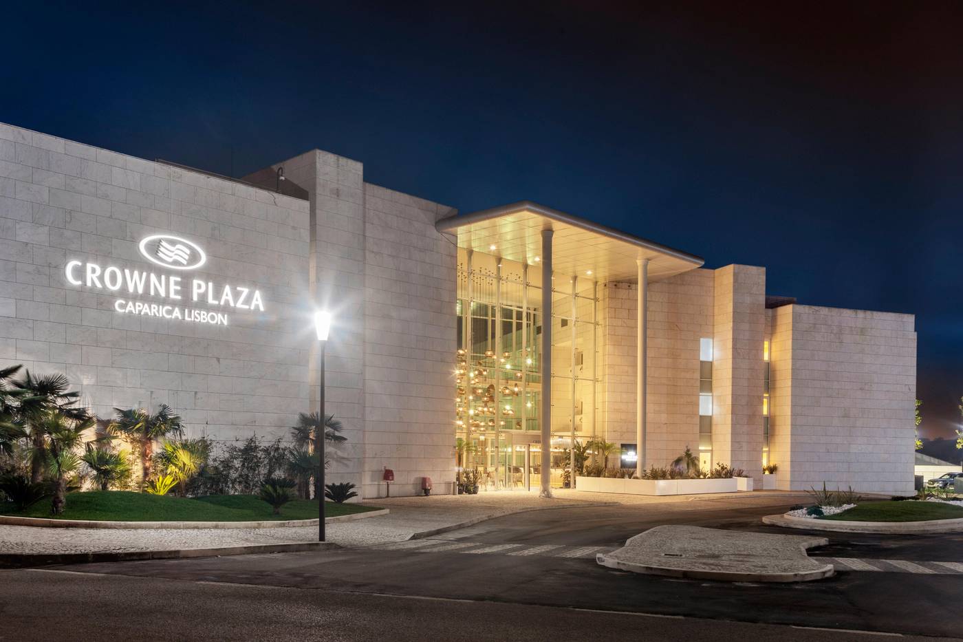 Crowne-Plaza-Caparica-Lisbon-General-view-9