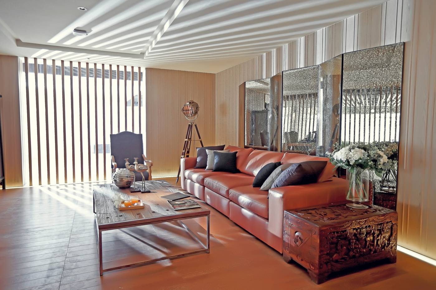 Arcadia-Suites-Bangkok-Lobby-7