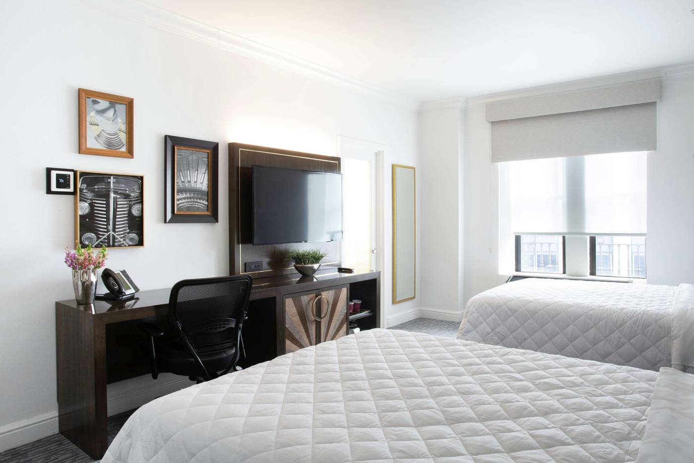 Martinique-New-York-on-Broadway--Curio-By-Hilton-Room-25