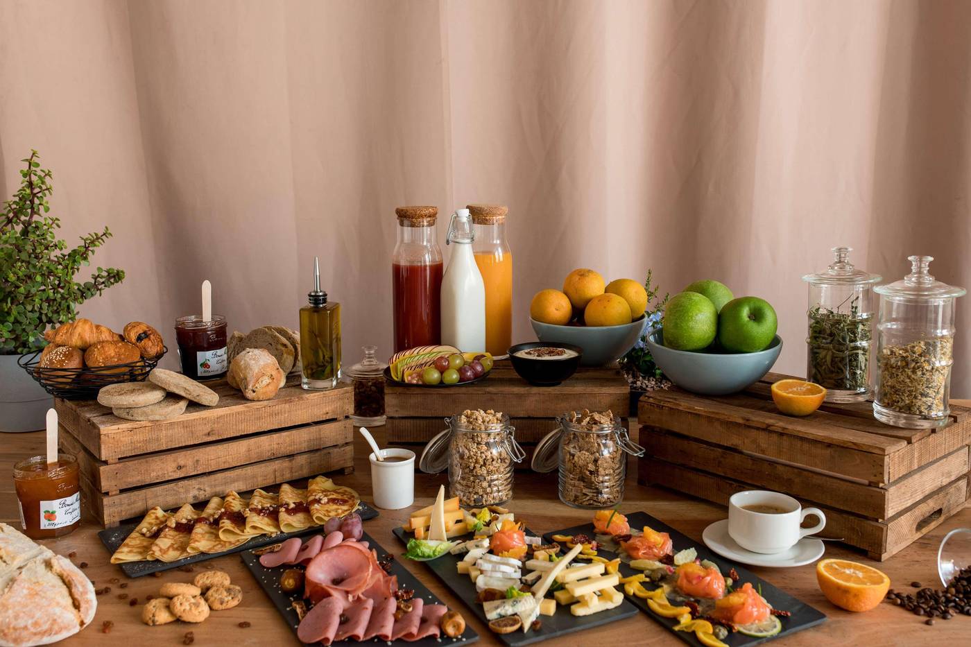 Radisson-Blu-Resort-Taghazout-Bay-Surf-Village-Restaurant-56