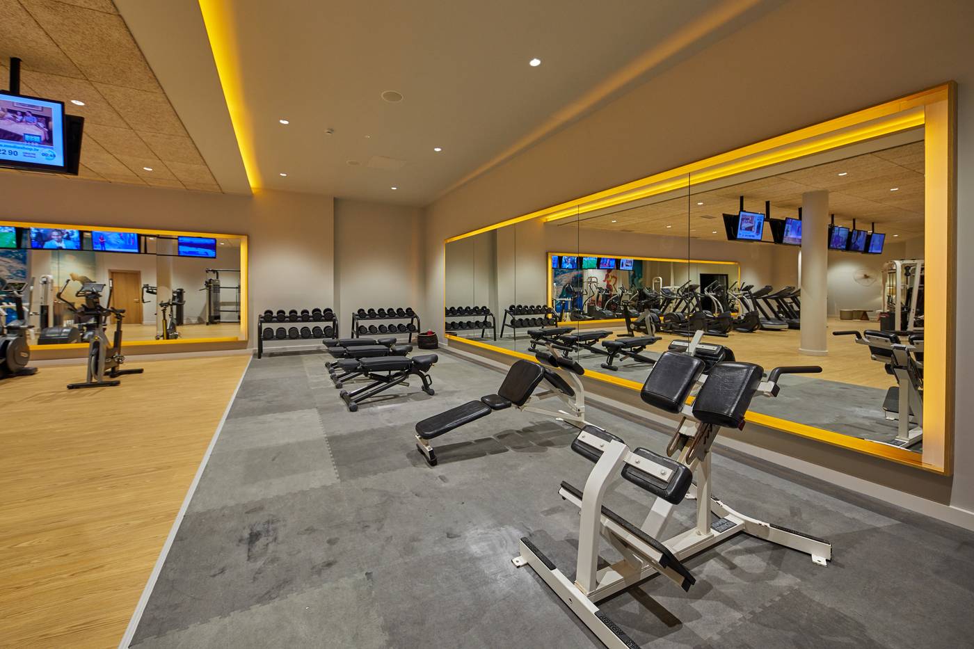 Secrets-Lanzarote-Resort---Spa---Adults-Only-Sports-and-Entertainment-74