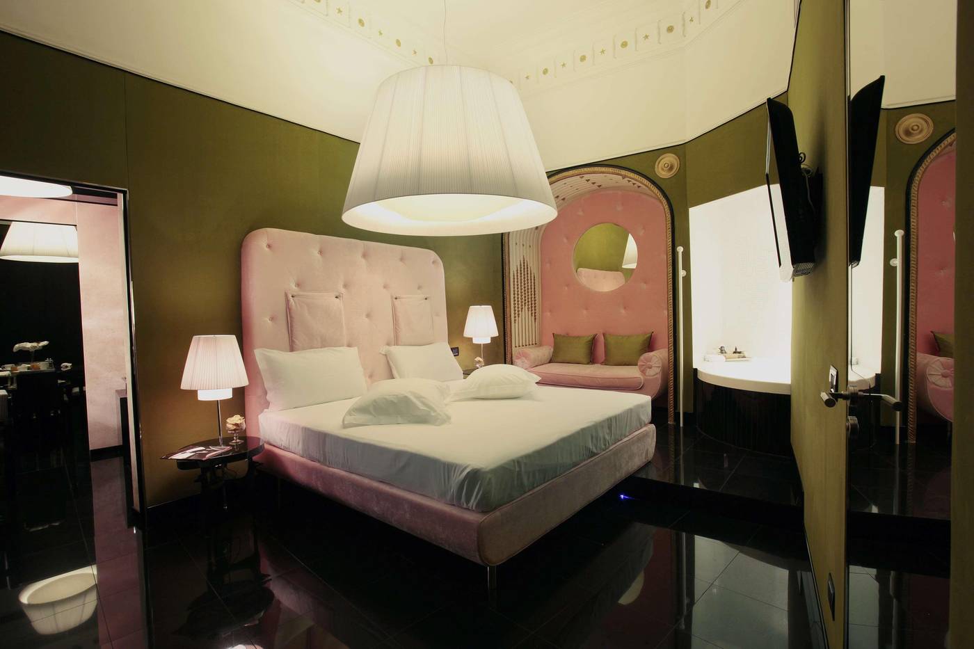 Grand-Hotel-Palace-Room-54