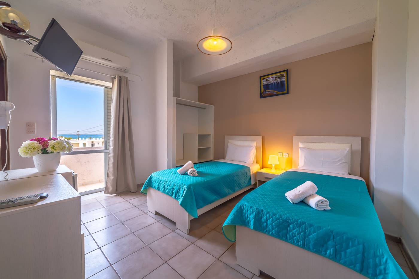 Australia-Room-16